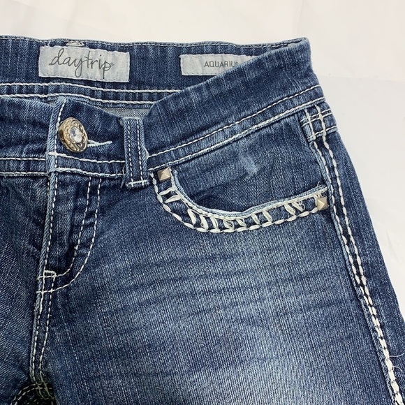 WOMEN’S Daytrip Blue Aquarius Straight Leg Jean Size 26 - Picture 7 of 10